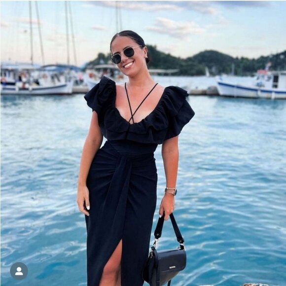 New Zara Blogger Favorite Ruffle Deep Plunge V-Neck One Piece Swimsuit Bodysuit - Picture 2 of 16